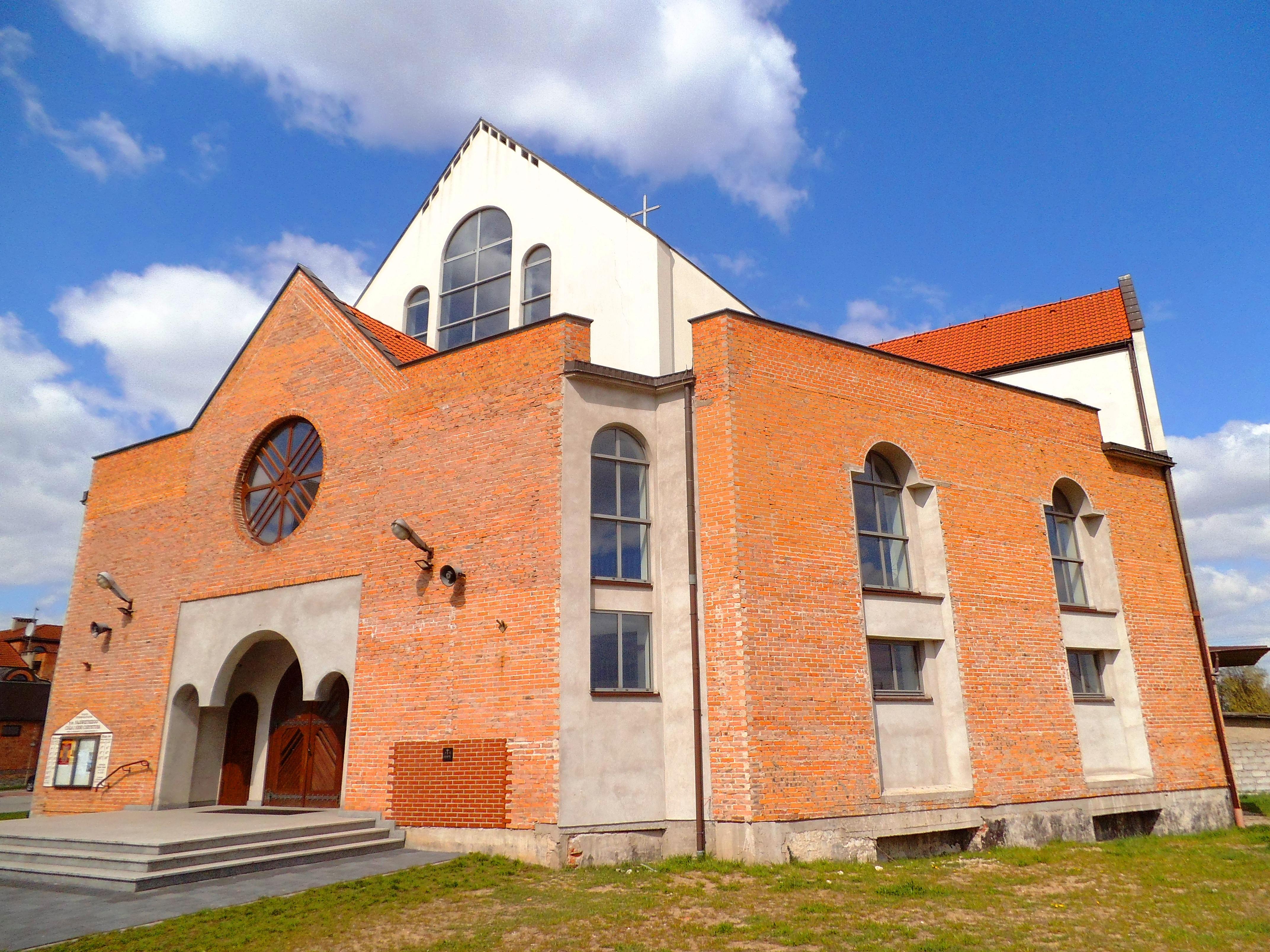 Kosciol pw. Najswietszego Ciala i Krwi Chrystusa